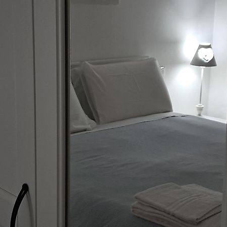 Miriam Casa Vacanze Флуміні-ді-Кварту Екстер'єр фото