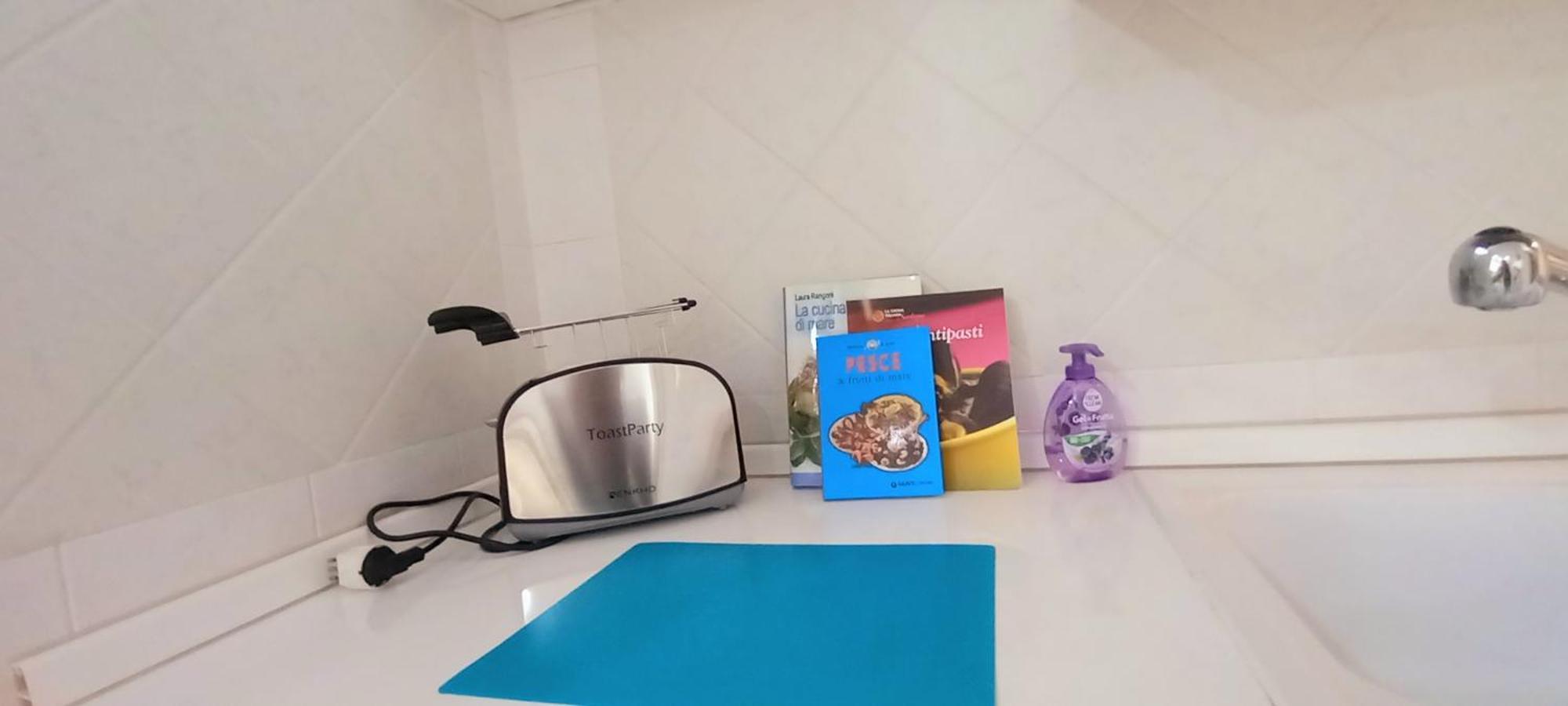 Miriam Casa Vacanze Флуміні-ді-Кварту Екстер'єр фото